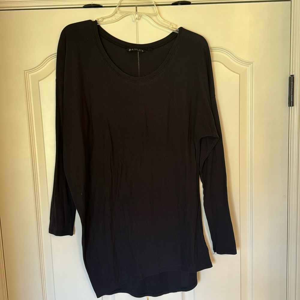Athleta long sleeve pullover M- black